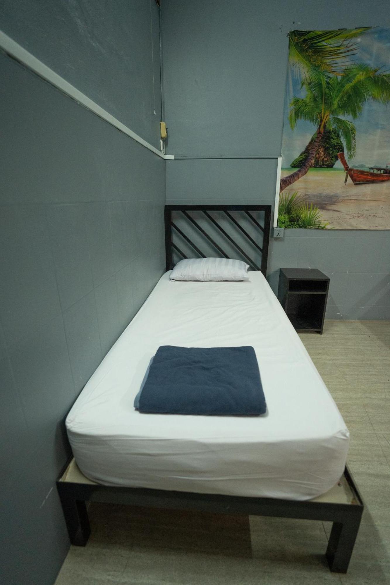 Eighty8 Backpackers Hostel Phnom Penh Exterior foto